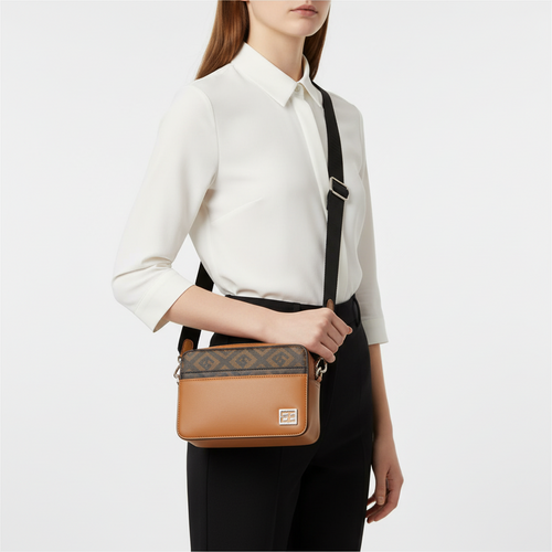 Bolso Fendi Camera Bag